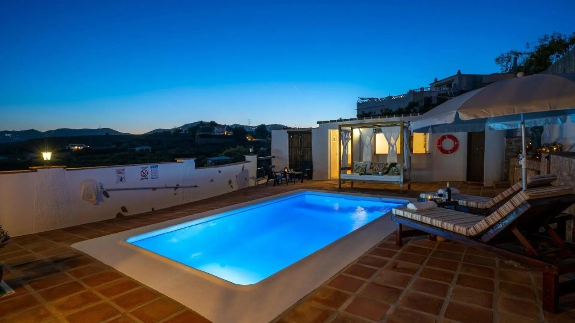 Semesterbostad Ferienhaus Mit Privatpool Fuer 2 Personen Ca 60 Qm In Nerja, Andalusien Costa Del Sol